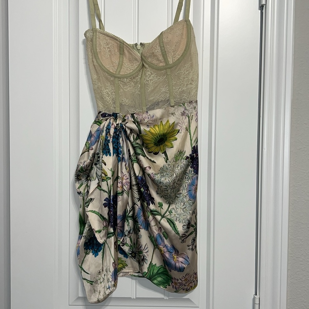 Katie May Man Whisperer Dress in Blue Daisy - Picture 6 of 8